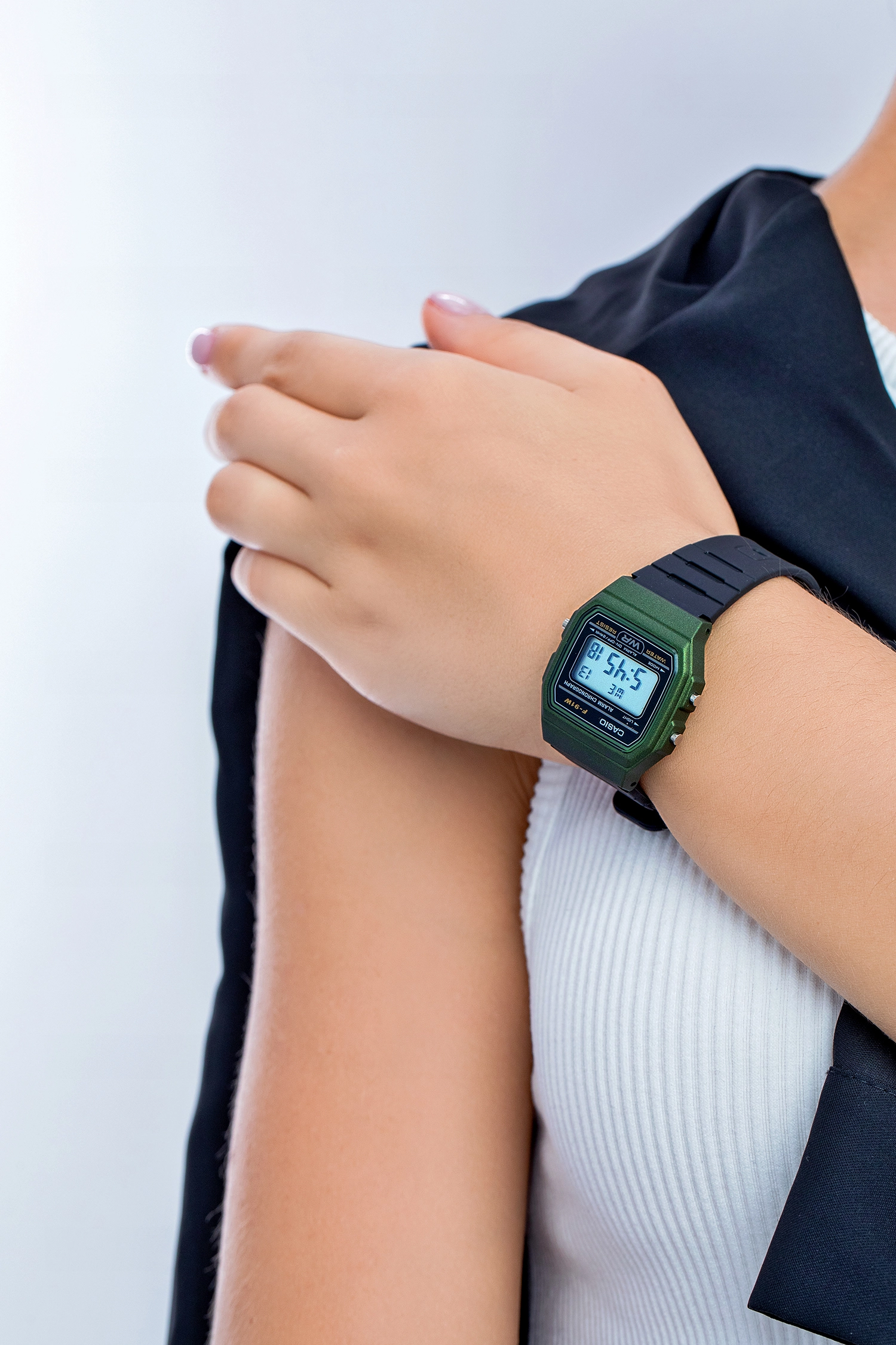 Casio Vintage Digital Resin Belt Watch F-91WM-3ADF - Image 2